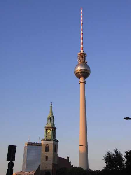 gal/Berlin_2009/Alexander_Platz/RIMG0979.JPG