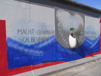 gal/Berlin_2009/East_Side_Gallery/_thb_RIMG1050.JPG