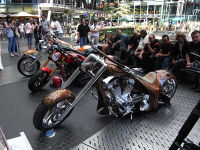 gal/Berlin_2009/Harley_Davidson/_thb_RIMG1089.JPG