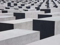 gal/Berlin_2009/Holocaust-Mahnmal/_thb_RIMG1110.JPG