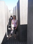 gal/Berlin_2009/Holocaust-Mahnmal/_thb_RIMG1113.JPG